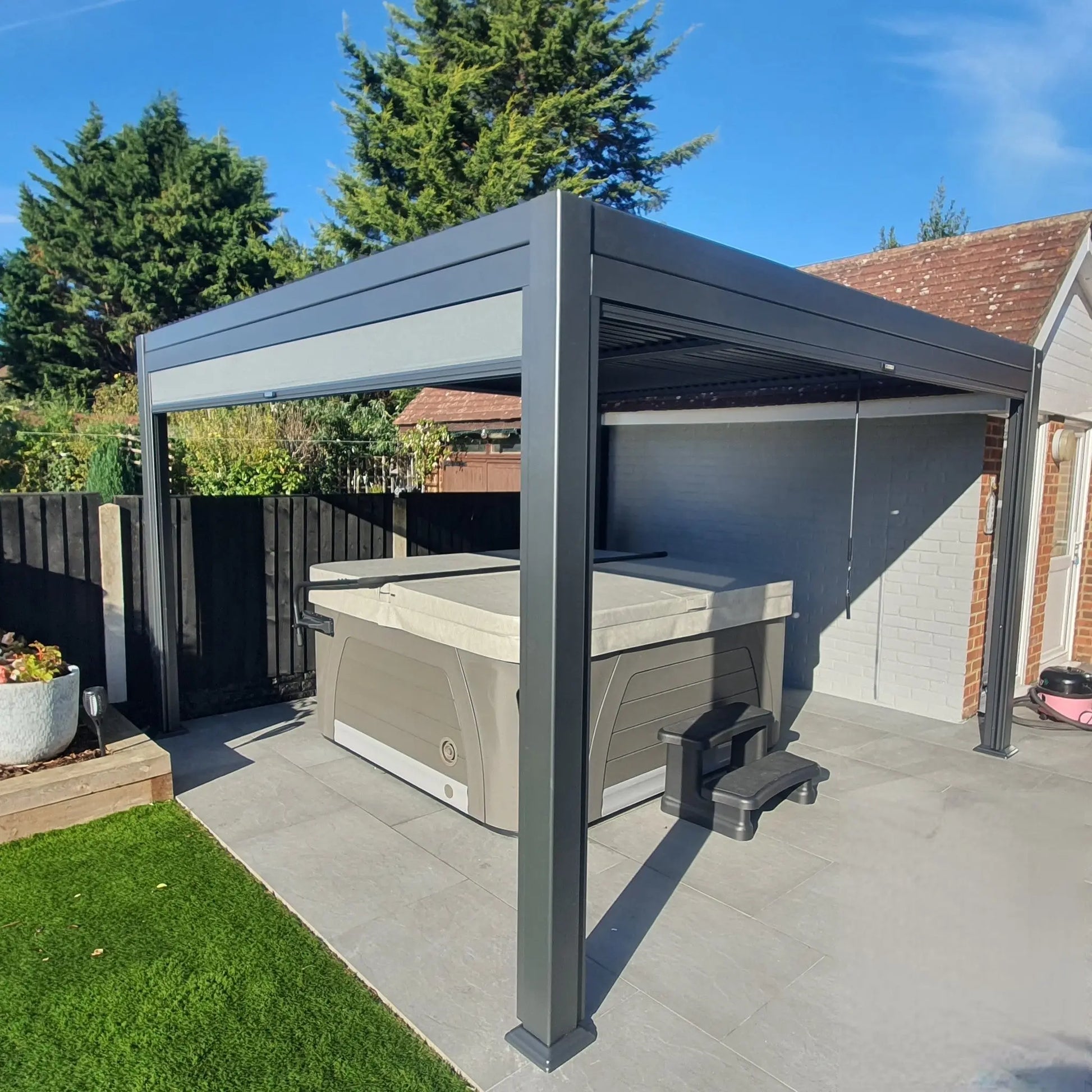 Maranza Deluxe Louvered Pergola 3.5x3.6m Suns Lifestyle