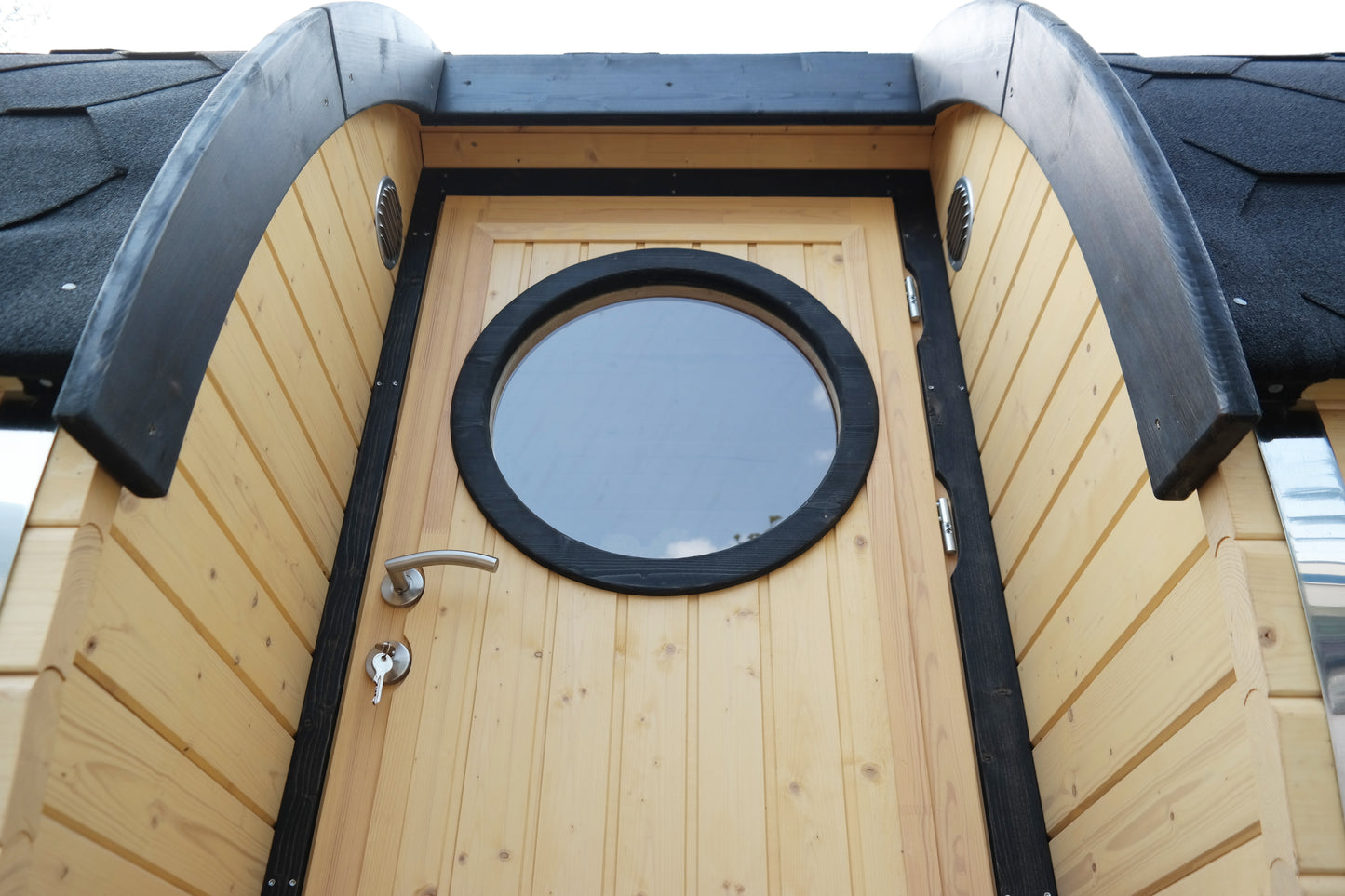 Viking Barrel Sauna With Side Entrance 2.2 x 5.9m